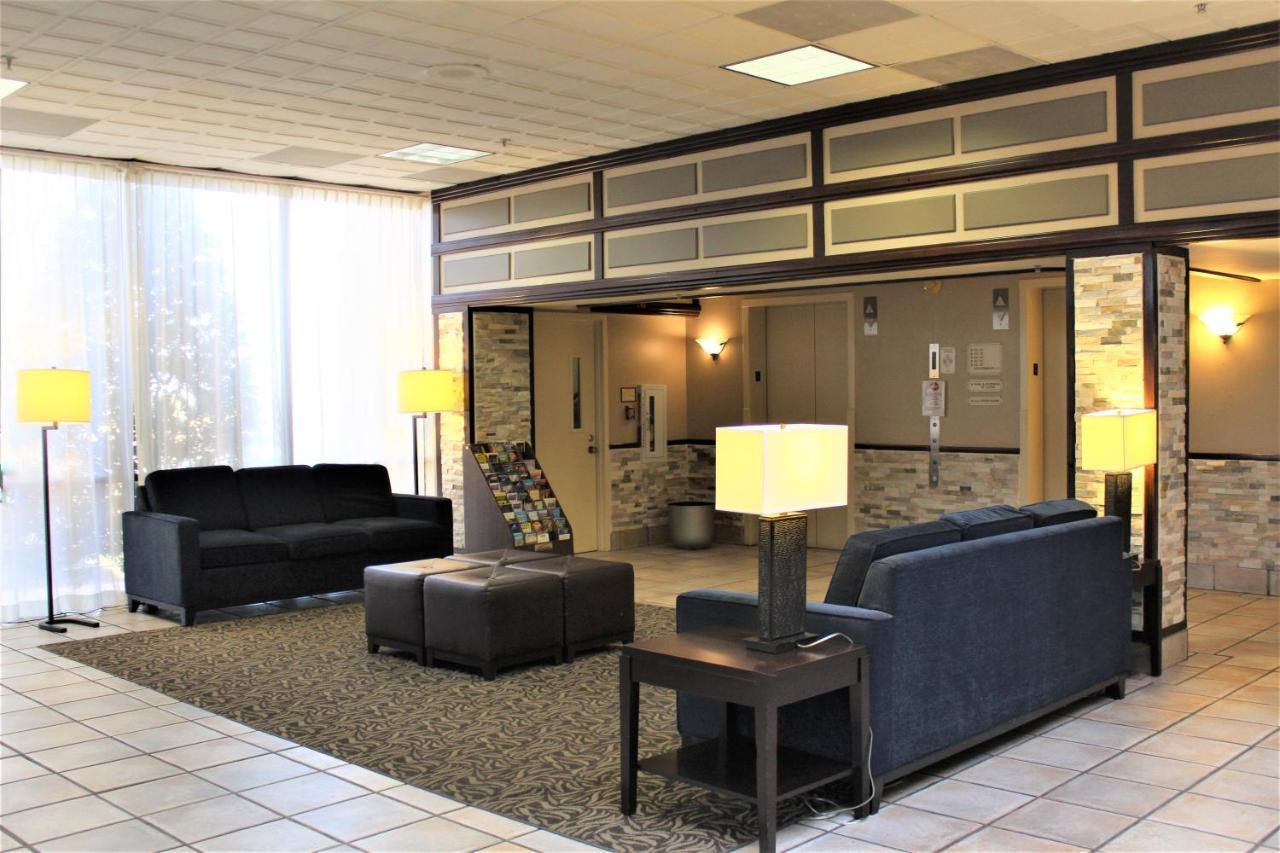 Comfort Center Inn 3*
