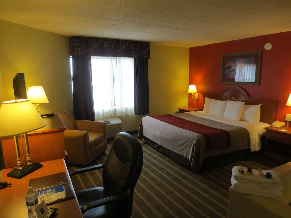 Comfort Center Inn